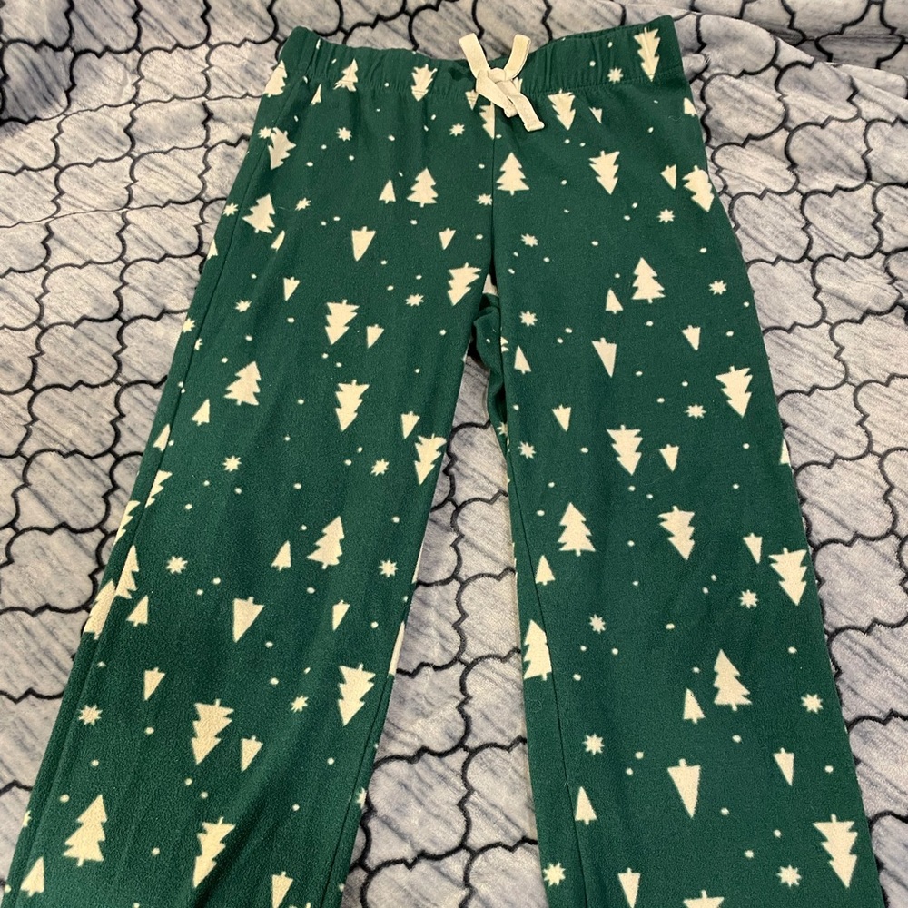 2 pairs fuzzy Christmas pj pants boys size 8/M